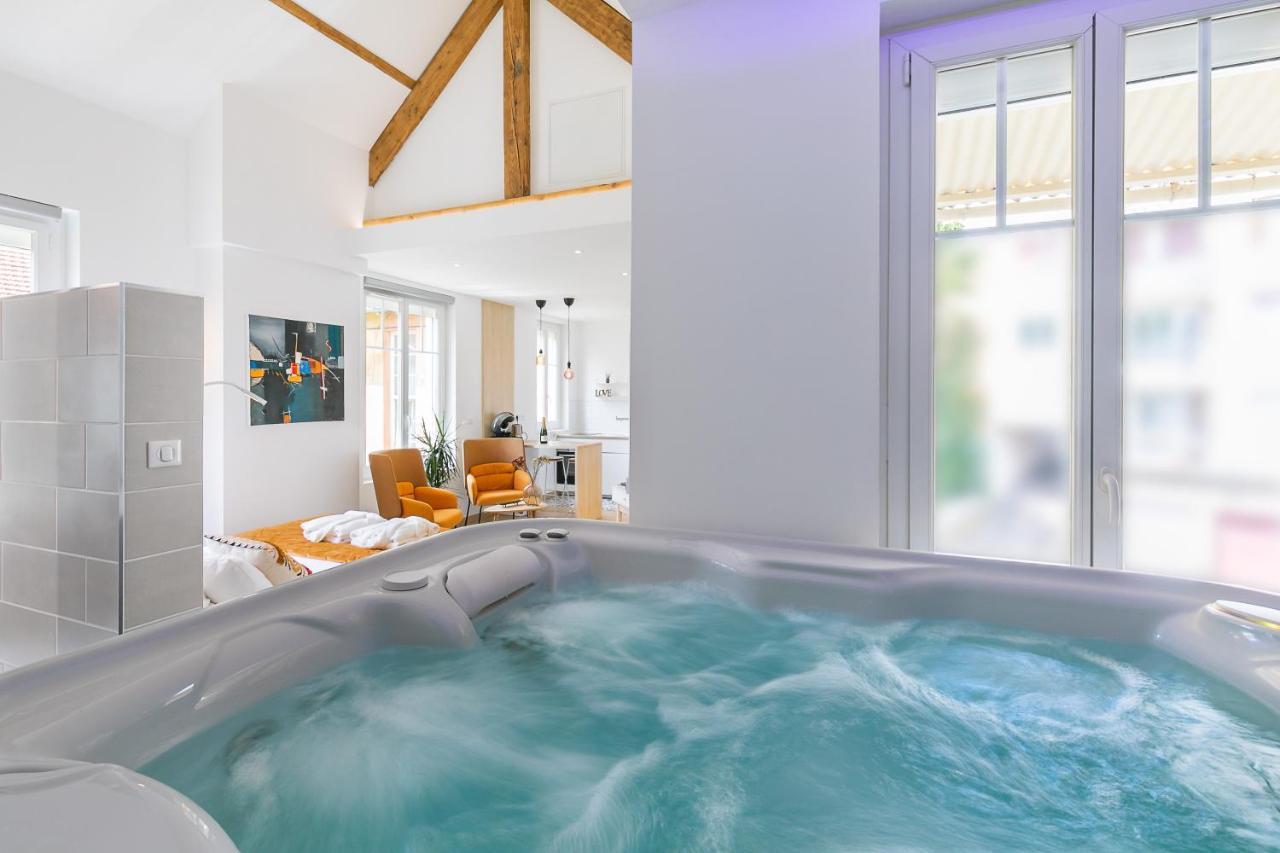 Relax Spa, Avec Jacuzzi A Dijon Exterior photo